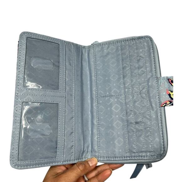 Vera Bradley Ultralight RFIS Turnlock Wallet / Cherry Blossom - Picture 4 of 11